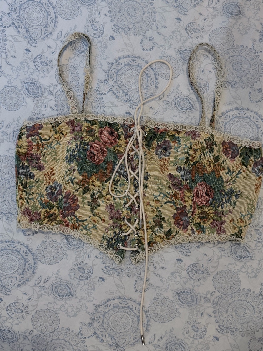Floral Tapestry Lace-Up Crop Top in Cream and Rose